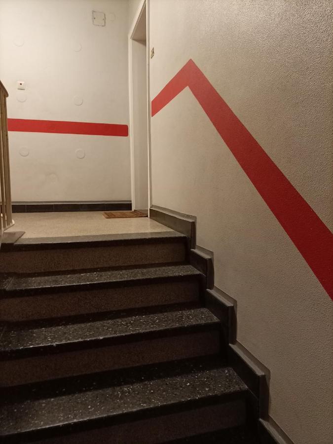 Ferienwohnung Ulmenstrasse เบรเมอร์ฮาเฟิน ภายนอก รูปภาพ